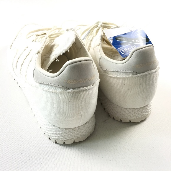 Adidas Men’s White Canvas ZX Shoes 12 ART CM7193 - Picture 4 of 6